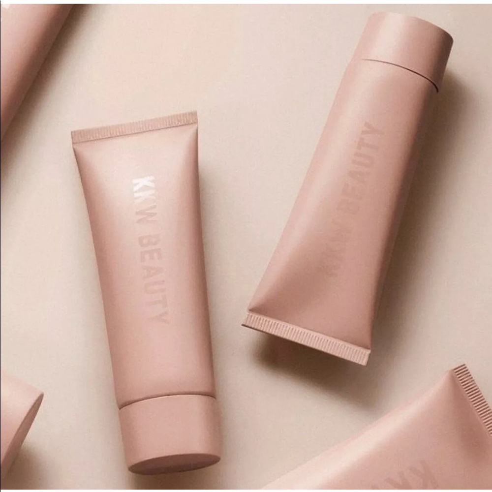 KKW Beauty Skin Perfecting Body Foundation YOU CHOOSE ONE-DARK or DEEP DARK NEW